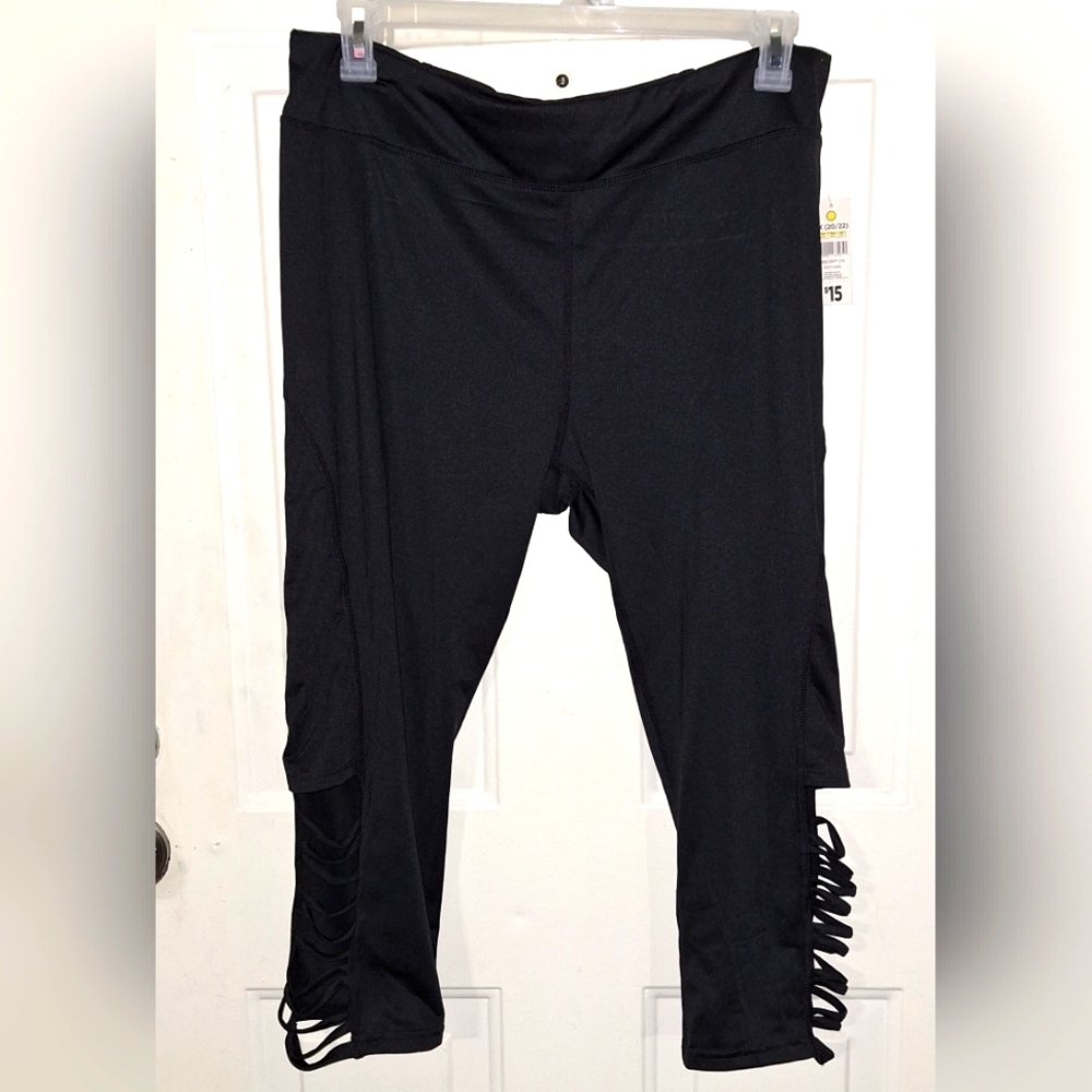New Cute Yoga Pants~Capri~Slit Leg~Leggings~Zone Pro~2X